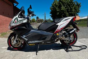Aprilia srv 850