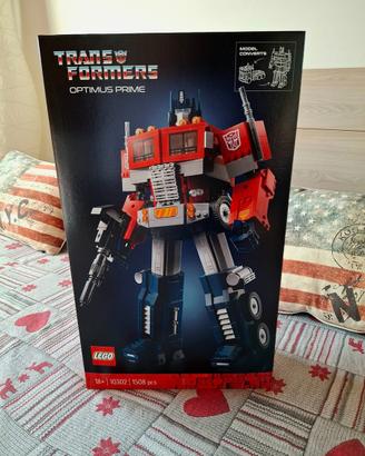 Lego icons Optimus Prime 10302
