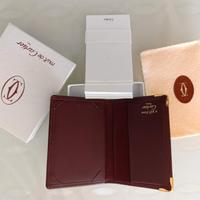 Must de Cartier porta carte