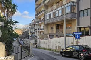 Via del Santo, tre vani oltre ampia veranda