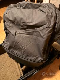 Zaino Cube pack Nomatic Mckinnon