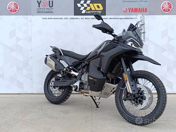 Cf Moto 800MT-X .