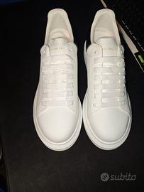 Alexander McQueen taglia 43 nuove
