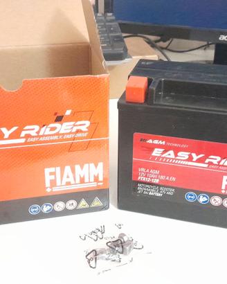 Batteria Fiamm 12V 10AH 180 A EN  per motociclo