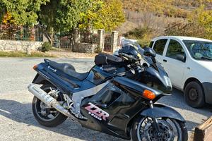 kawasaki zzr 1100  150CV