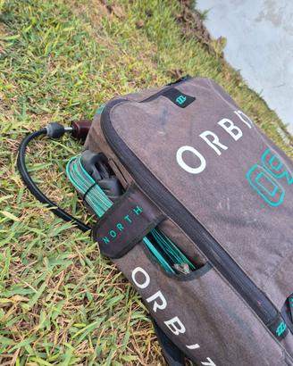 KITESURF: KITE North Orbit 9m + BARRA  S
