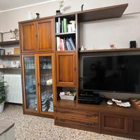 Soggiorno rustico.