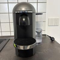 Macchina caffè Nespresso Vertuo Plus