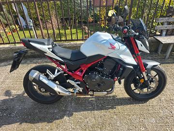 honda cb 750 Hornet depotenziata 