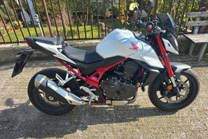 honda cb 750 Hornet depotenziata 