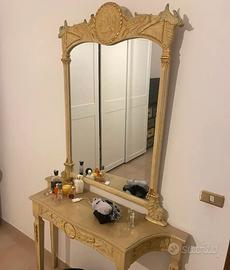 Console con specchiera