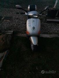 Vespa ET2 50
