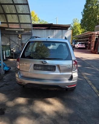 SUBARU FORESTER 3a Serie DEL 2010 PER RICAMBI