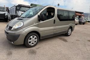 Renault traffic 9 posti