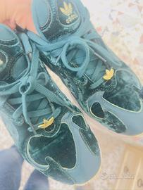 Adidas pelle e velluto con inserti color oro