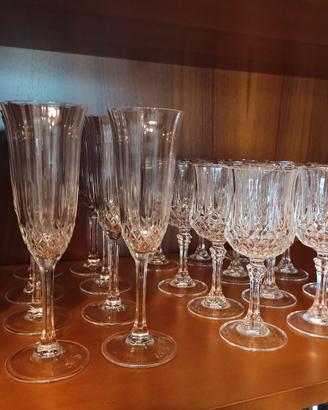 Set 24 bicchieri (12 da vino e 12 flute)