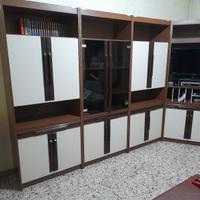 Mobile da soggiorno con vetrinetta