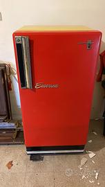 Frigorifero vintage Emerson