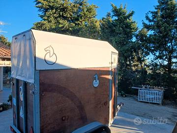 trailer trasporto cavalli un posto e mezzo 