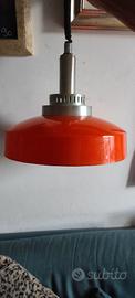 Lampadario plastica arancione vintage