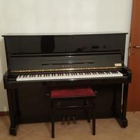Pianoforte verticale Kawai