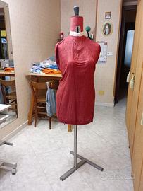 Manichino sartoriale 