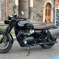 triuph boneville t120 black