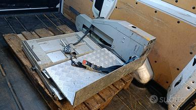 Pedana per disabili in alluminio elettrica 