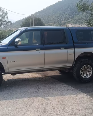 Mitsubishi l200