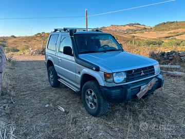 Pajero 2.5 td
