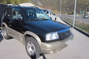 Suzuki Grand Vitara 1.6i 16V cat 3 porte