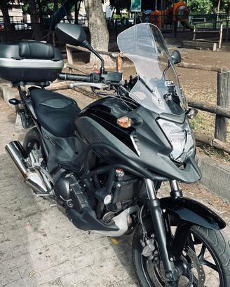 HONDA NC750X AUTOMATICA E MANUALE