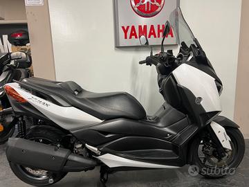 Yamaha X-Max 300