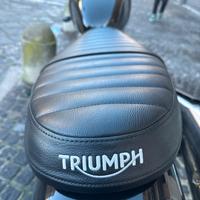 Sella originale in pelle nera Triumph Scrambler