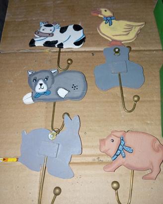 appendimi in legno con soggetti di animali