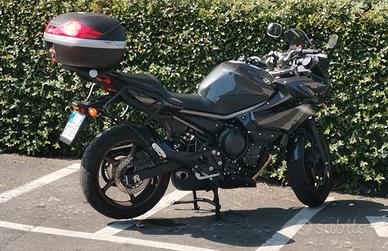 Yamaha XJ6 - 2009 super accessoriata