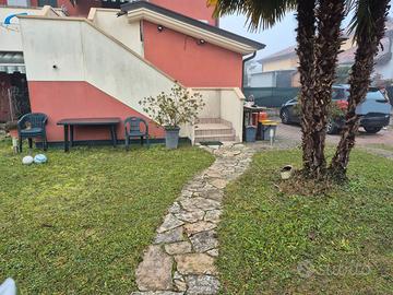 Casa a Polverara con ampio giardino