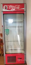 vetrina frigo coca cola