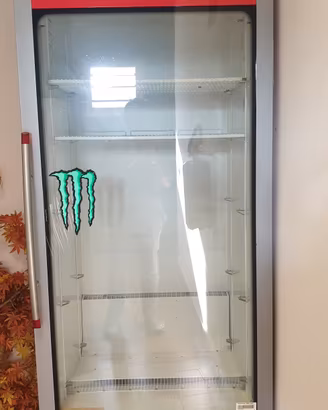 vetrina frigo coca cola