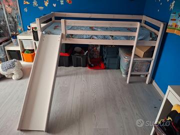 Letto con scivolo