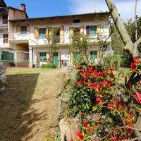 CASA SEMINDIPENDENTE A MAGNANO