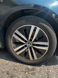 Cerchi e gomme Classe a 250
