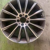 Cerchi di 19’’ posteriori per Mercedes classe c