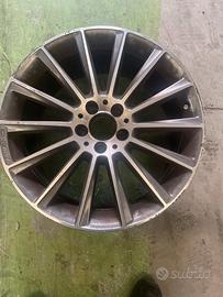 Cerchi di 19’’ posteriori per Mercedes classe c