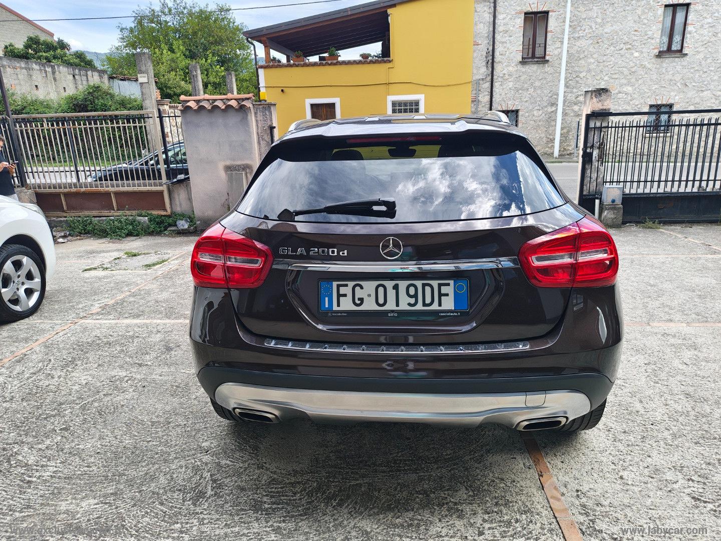 Mercedes-Benz Gla 2016 photo 3