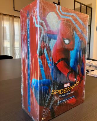Hot toys spiderman