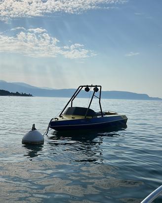 A. Mostes Escargot Wakeboard Aifo