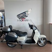 Aprilia Scarabeo 500 abs