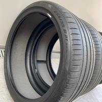 255/35/21 Pirelli Pzero estive