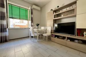 Appartamento a Napoli Via Diocleziano 2 locali